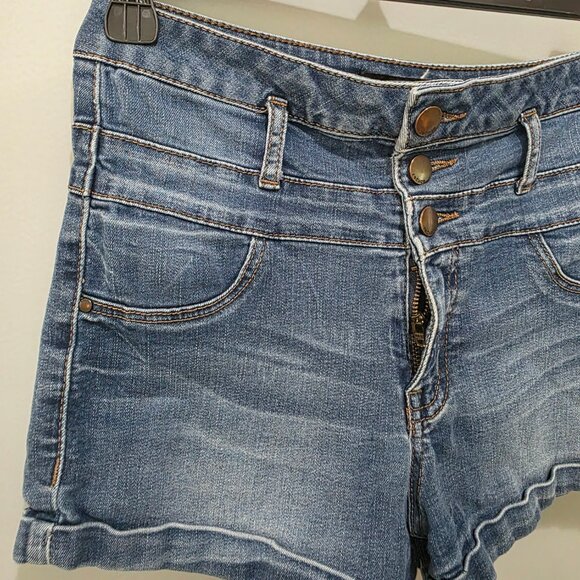 Refuge High-Rise Button Fly Jean Shorts – Size 4, Blue Denim - Picture 6 of 11